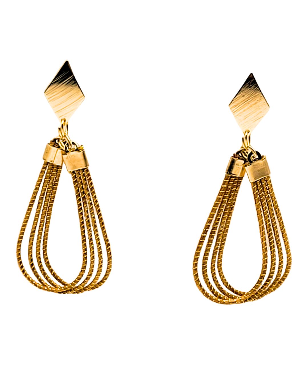 Golden Grass Earring with Teardrop Design