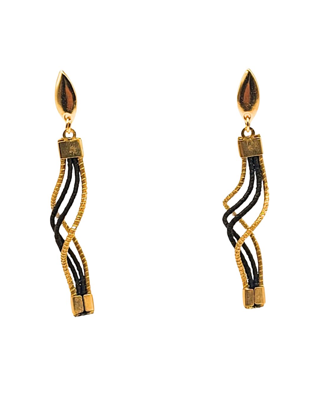 Golden Grass Earring with Intertwined Black and Golden Threads
