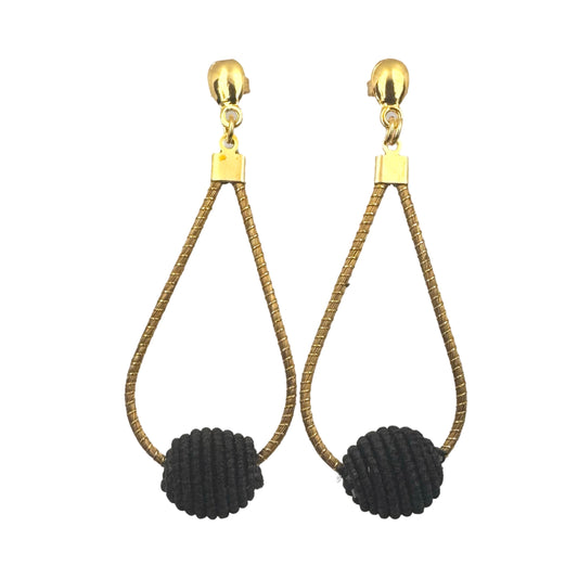 Golden Grass Earring with Black Sphere
