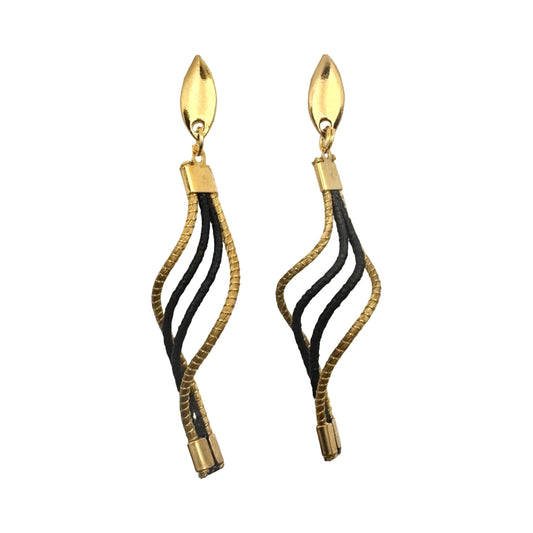Golden Grass Earring with Intertwined Black and Golden Threads