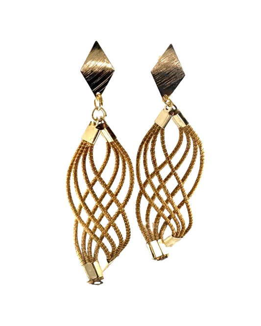 Golden Grass Earring in Woven Basket Shape